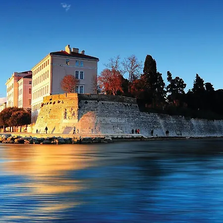 Beautiful In Appartamento Privlaka (Zadar)
